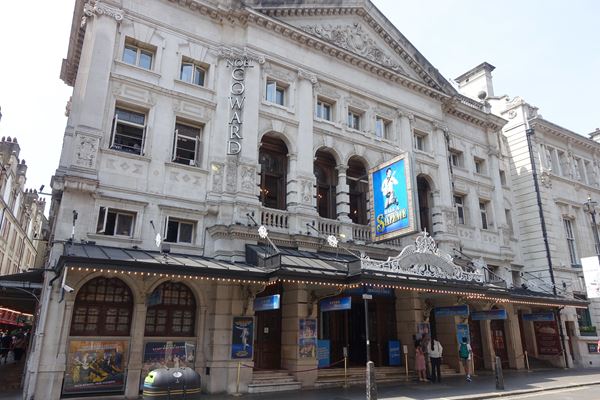 Dear Evan Hansen Noel Coward Theatre London Tickets | Sat 09 Nov 2019 ...